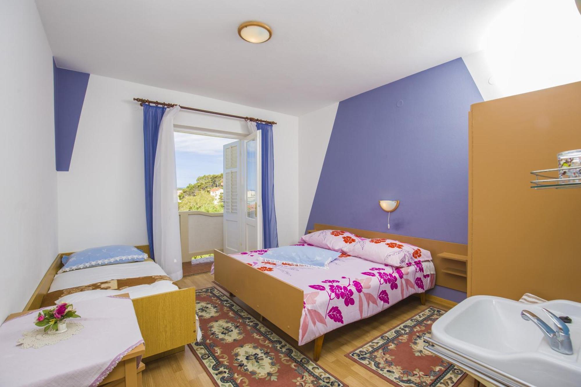 Rooms Padovan Banjol Eksteriør bilde