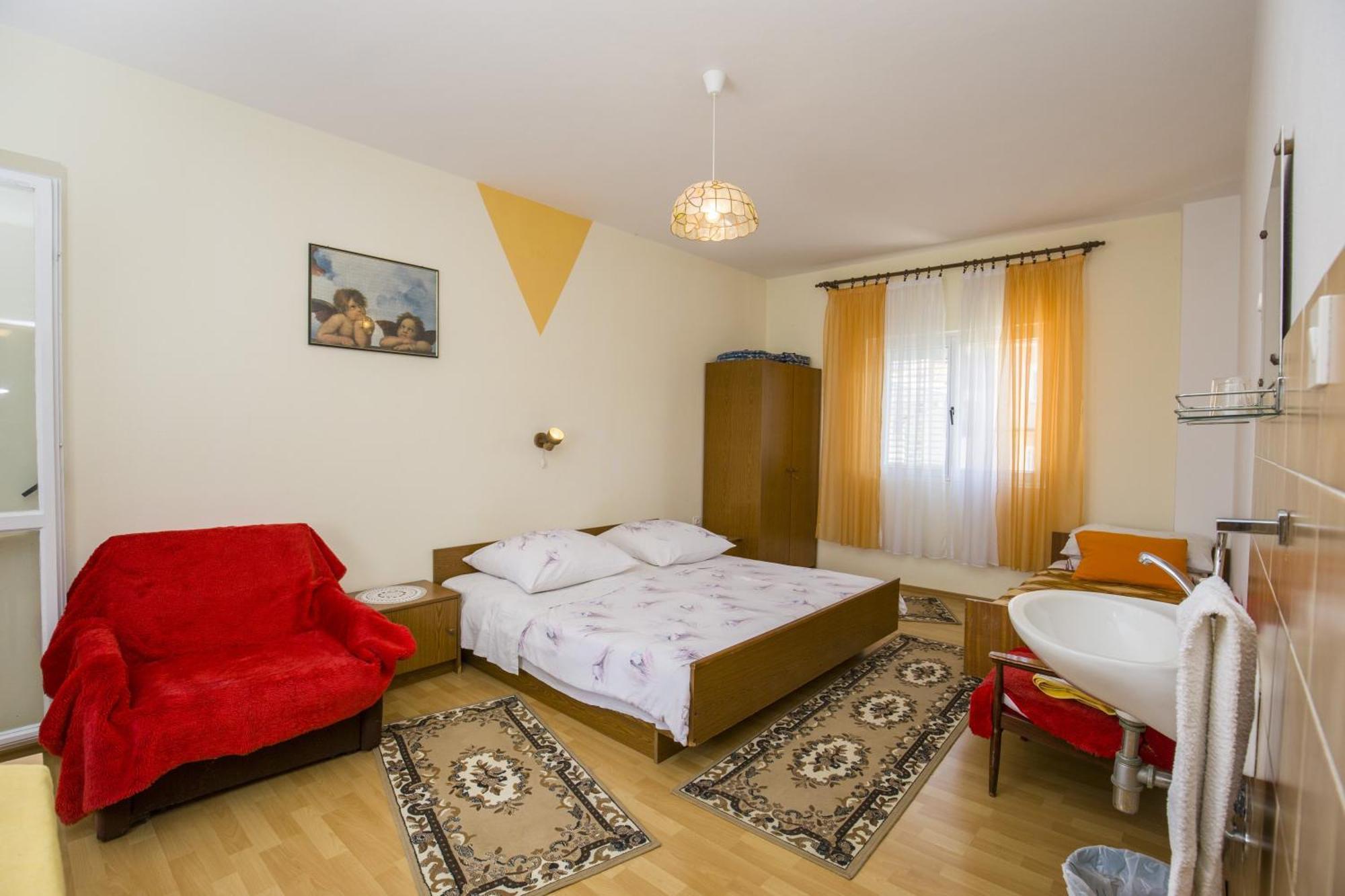 Rooms Padovan Banjol Eksteriør bilde